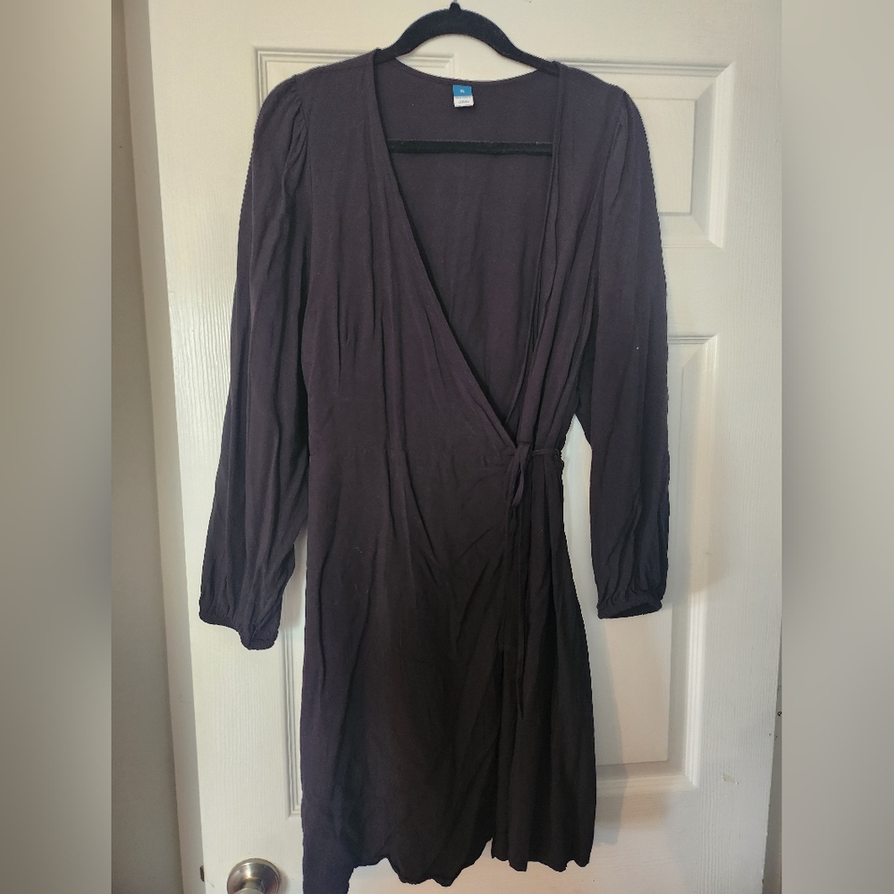 Old Navy Black wrap dress Size xl